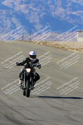 media/Jan-08-2022-SoCal Trackdays (Sat) [[1ec2777125]]/Turn 10 Backside (930am)/